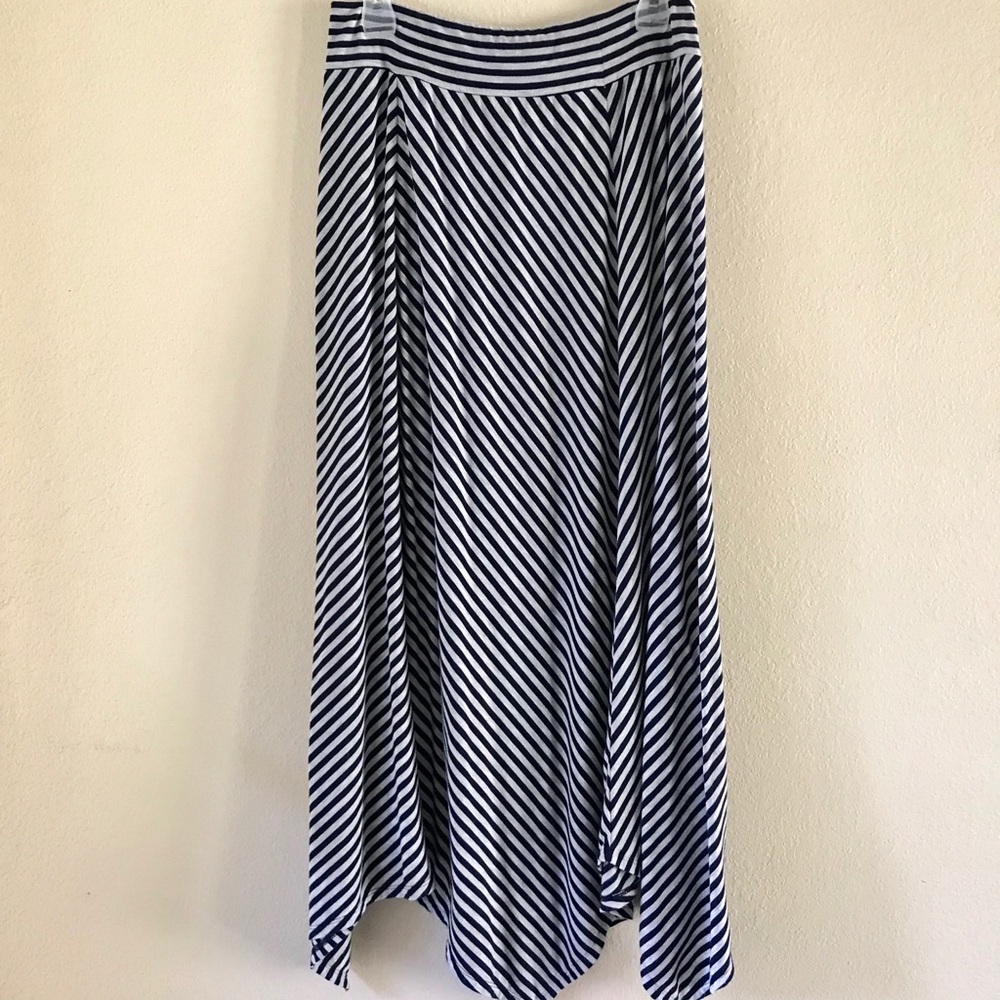 🍁🍁LAST DAY 10/30🍁🍁 Navy and Grey Maxi Skirt